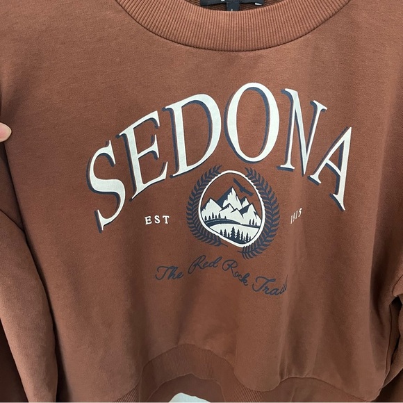 ✨ Sedona Graphic Crop Sweatshirt L | Boho Desert Vibes Pullover - Picture 4 of 6